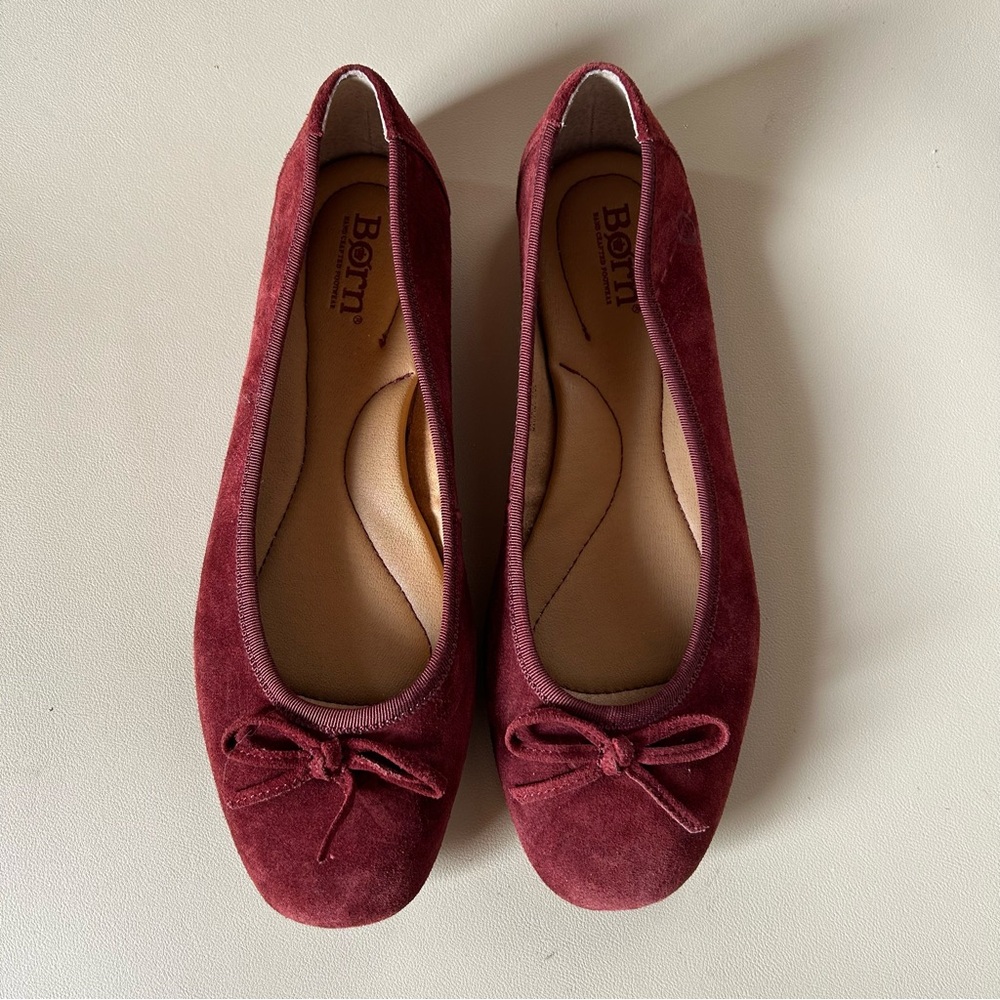 NWOT Born Ballet Flats